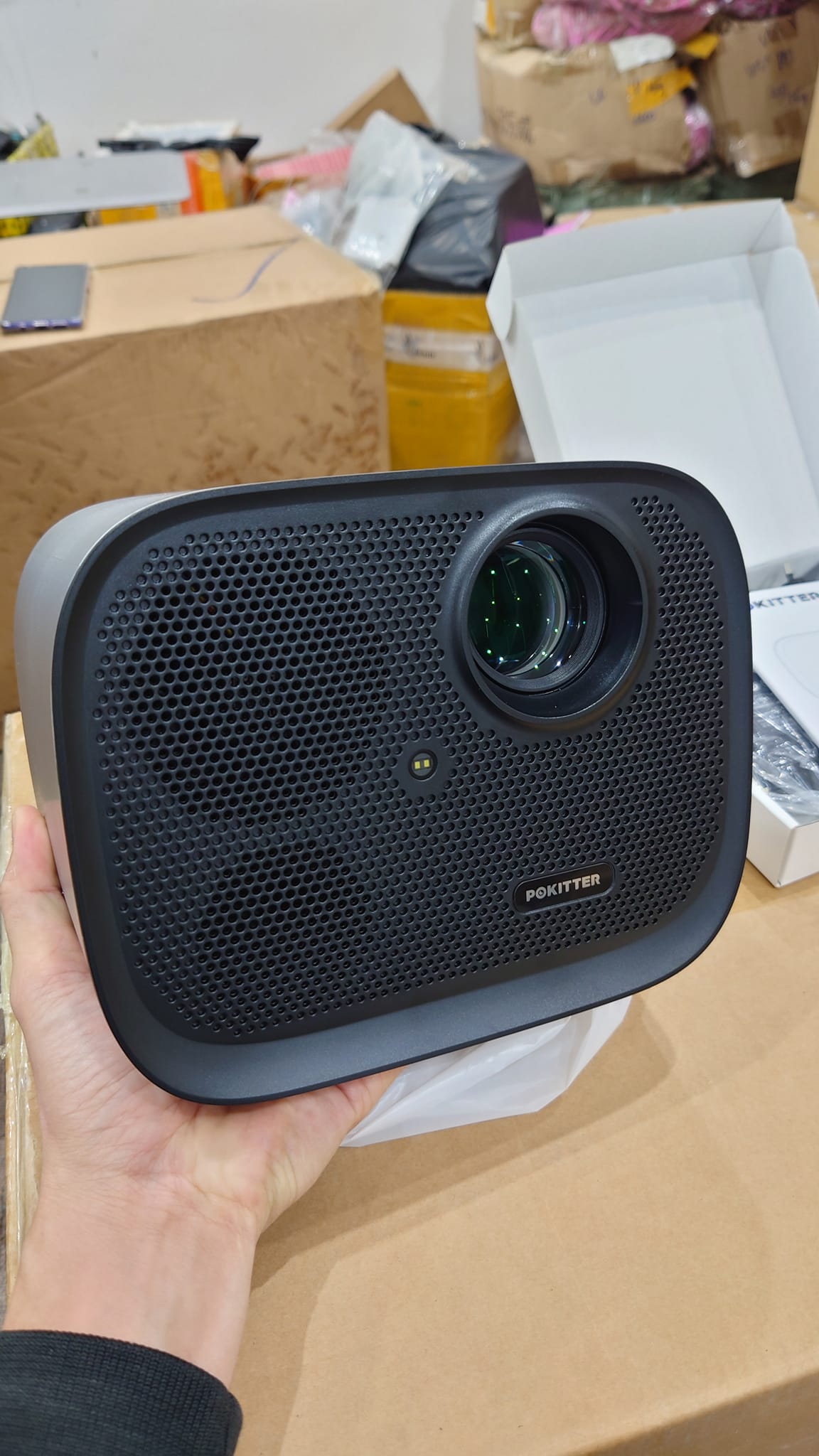 Máy chiếu Pokitter K1S, 1080P, chạy Android, kết nối điện thoại