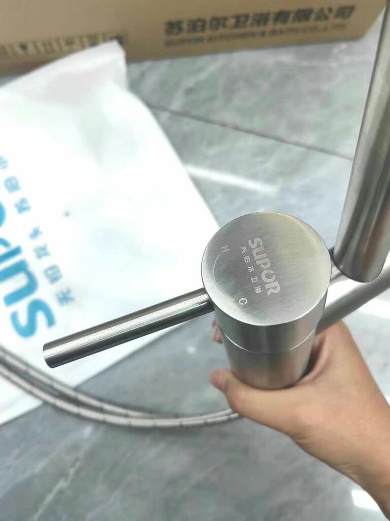 Vòi nước rửa bát xoay 360 độ chính hãng SUPOR 250607-02 có nóng lạnh , inox 304